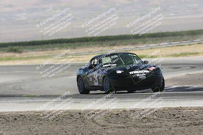 media/Jun-01-2024-CalClub SCCA (Sat) [[0aa0dc4a91]]/Group 3/Race/